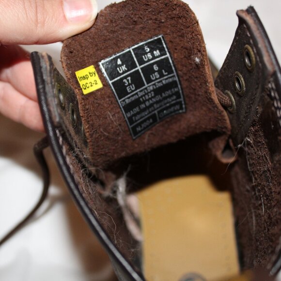 Dr. Martens Crazy Horse Unisex Lace up Leather Boots - Picture 9 of 11